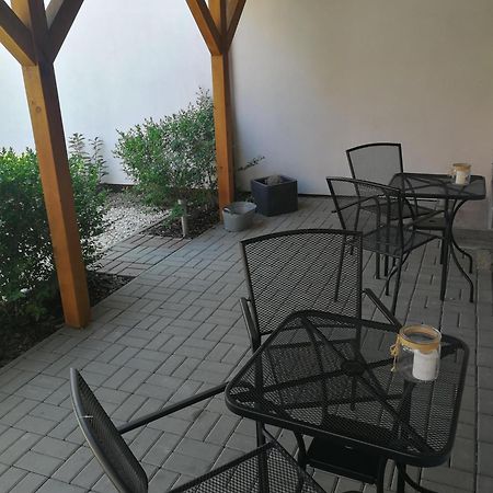 Na Domecku Apartamento Bořetice Exterior foto
